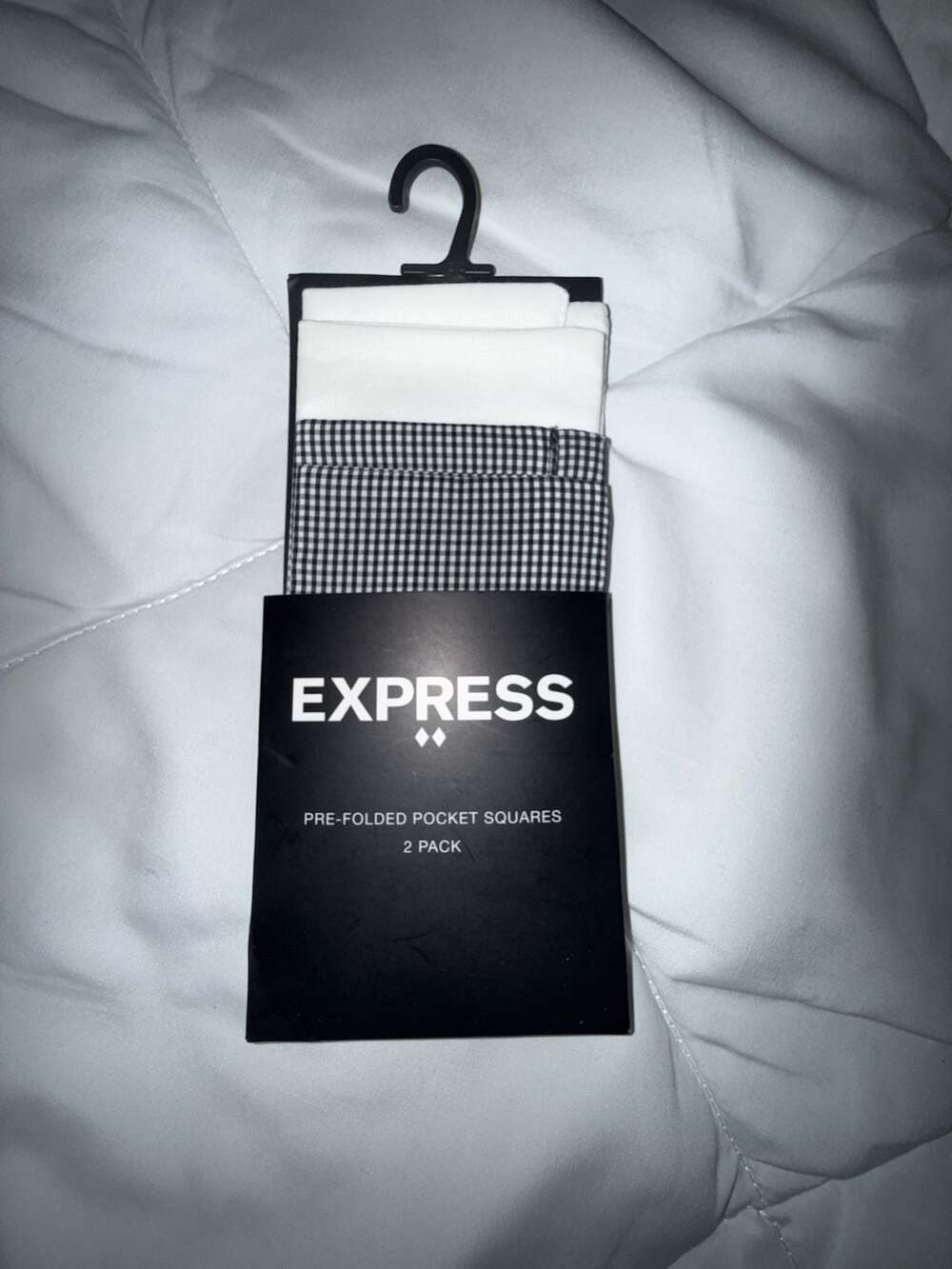 Express Pre-Folded Pocket Squares 2 Pack